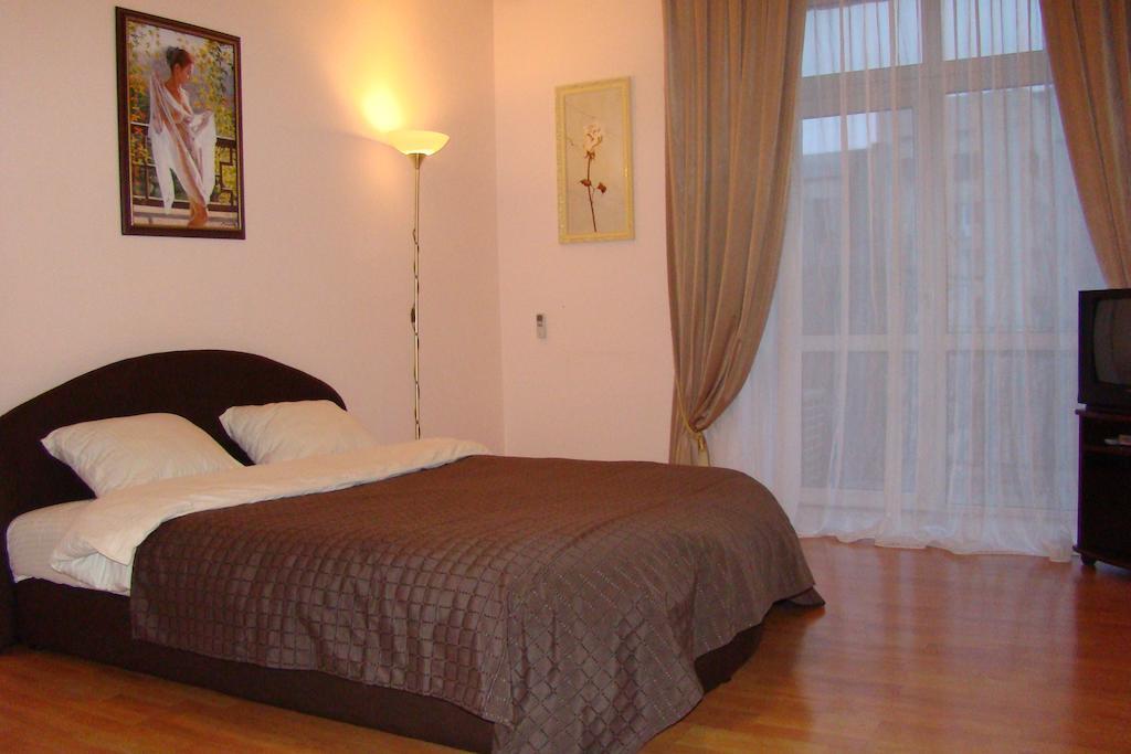 Alex Apartments Near Independence Square - Kiev Quarto foto